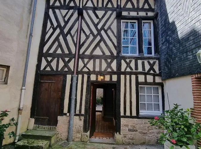 La Terrasse Notre Dame - Character House - 4p - Center Holiday home *